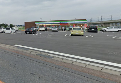 ファミリーマート 高崎浜川町店の画像1