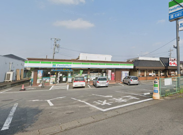 ファミリーマート 高崎石原町店の画像1