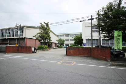高崎市立倉賀野中学校の画像1