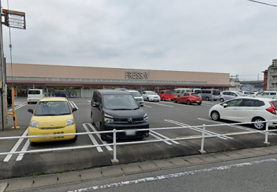 フレッセイ 小鳥店の画像1
