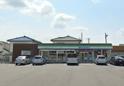 ファミリーマート 伊勢崎今泉町一丁目店の画像1