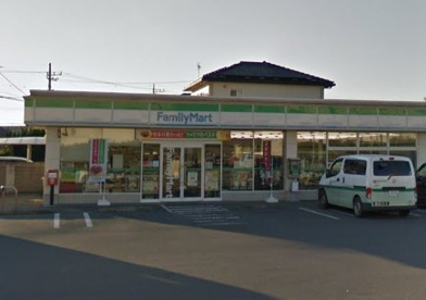 ファミリーマート伊勢崎西久保店の画像1