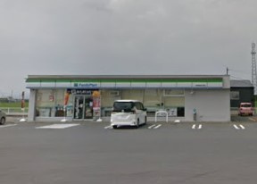 ファミリーマート伊勢崎波志江町店の画像1