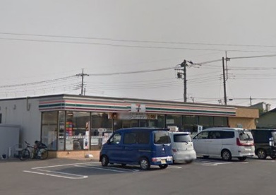 セブン−イレブン伊勢崎富塚町店の画像1