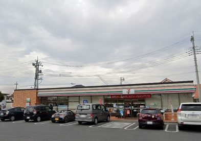セブン−イレブン伊勢崎昭和町店の画像1