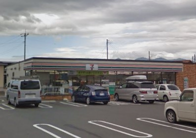 セブンイレブン赤堀南店の画像1