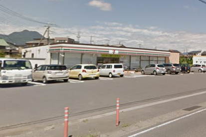 セブンイレブン 吉岡南下店の画像1