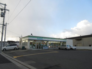 ファミリーマート堺美原小寺店の画像1