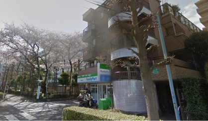 ファミリーマート秀栄国領商店の画像1