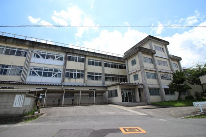 渋川市立子持中学校の画像1