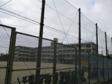 登美丘南小学校の画像1