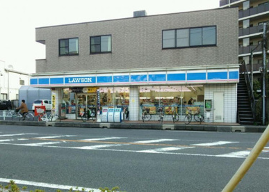 ローソン 草加瀬崎町店の画像1