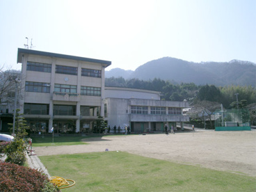 池田市立小学校 細河小学校の画像1