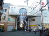 東淡路商店街（北側入口）