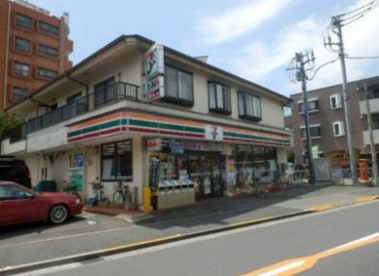 セブンイレブン国分寺富士本2丁目店の画像1