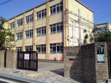 西京極西小学校の画像1