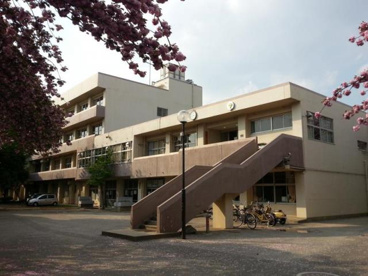 行田市立行田中学校の画像1