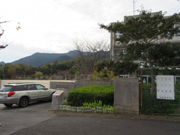 日吉台小学校の画像1
