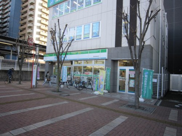 ファミリーマート南草津駅前店の画像1