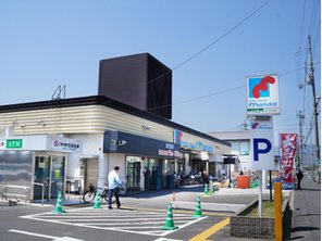 万代 羽束師店の画像1