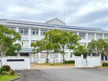 明富中学校の画像1