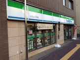 コンビニエンスストア ファミリーマート本駒込六丁目店