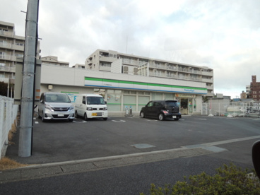 ファミリーマートアイダ草加中央店の画像1