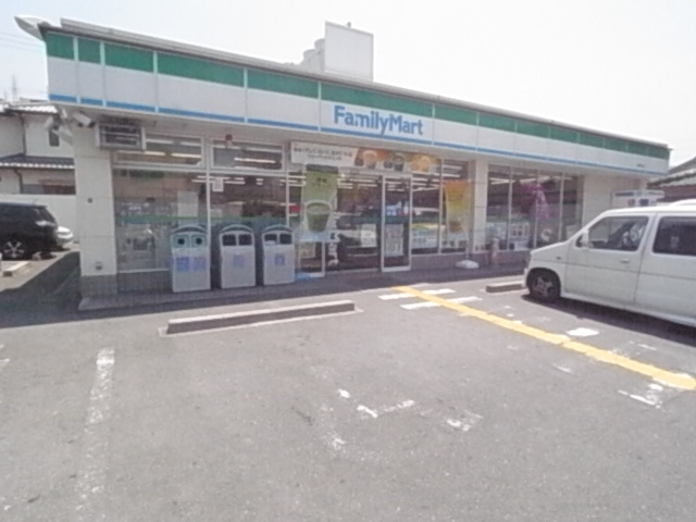 ファミリーマート　大東寺川店の画像