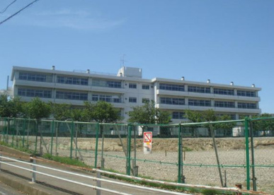 手広中学校の画像1