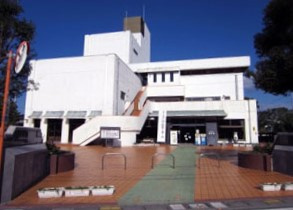 鳴門市立図書館の画像1