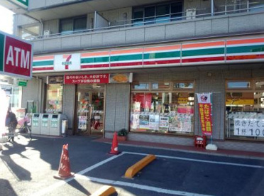 セブンイレブン北越谷駅東口店の画像1