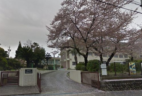 名古屋市立 伊勢山中学校の画像