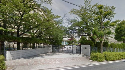 名古屋市立 西山小学校の画像1