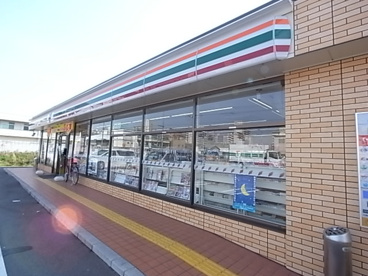 セブンイレブン大東新田西町店の画像1