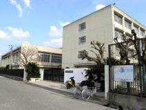 曙川南中学校