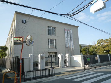 大阪府立四條畷高等学校の画像1
