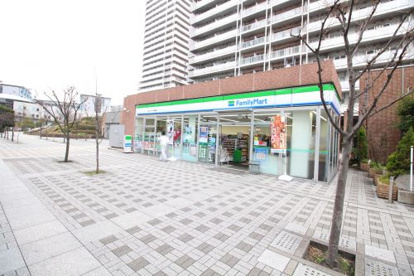 ファミリーマート・品川シーサイド駅前店の画像1