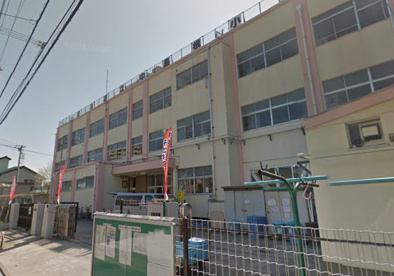 足立区立中島根小学校の画像1