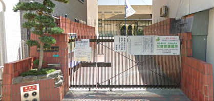 東小橋小学校の画像1