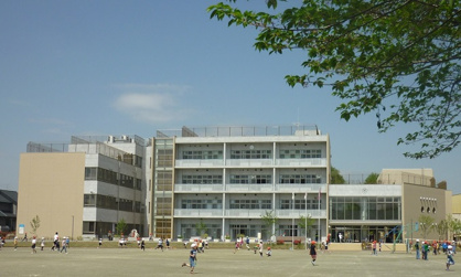 栄小学校の画像1