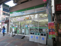 ファミリーマート さかた立石駅前店