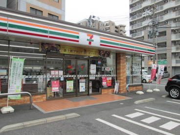 セブンイレブン八幡西本町４丁目店の画像1