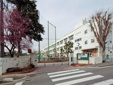 横浜市立 鶴ケ峯中学校の画像1