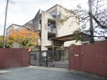 京都市立 梅津中学校の画像1