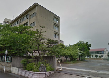 草加市立青柳中学校の画像1