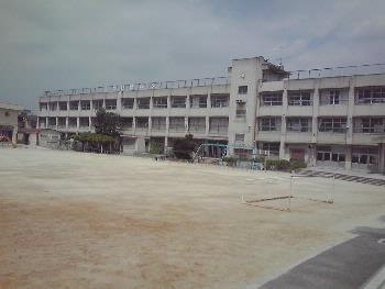 東大阪市立鴻池東小学校の画像1