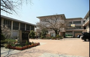 上京中学校の画像1