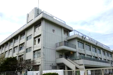 喜多見中学校の画像1