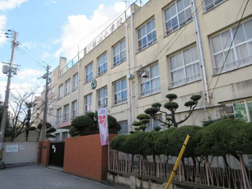 大阪市立 勝山小学校の画像1
