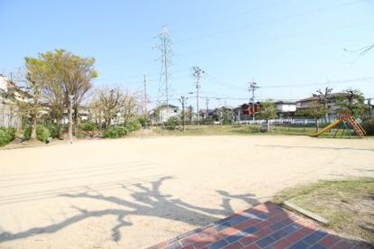 城陽団地児童公園の画像1